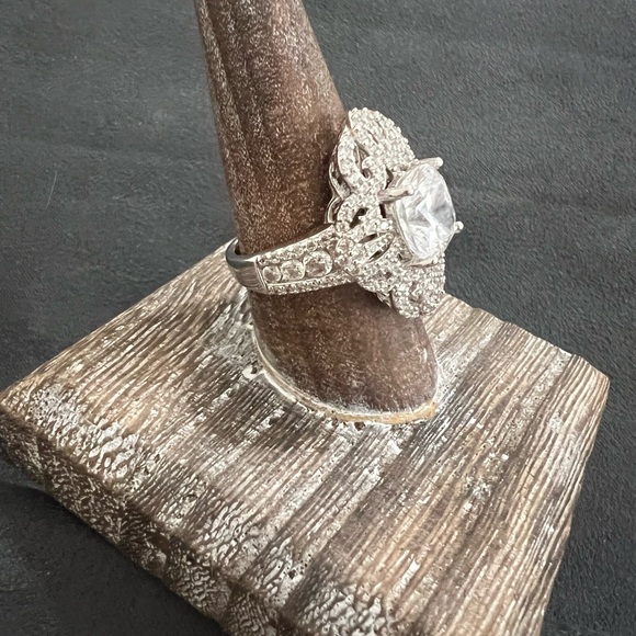 Sterling silver ring. Size 9 - Picture 3 of 7